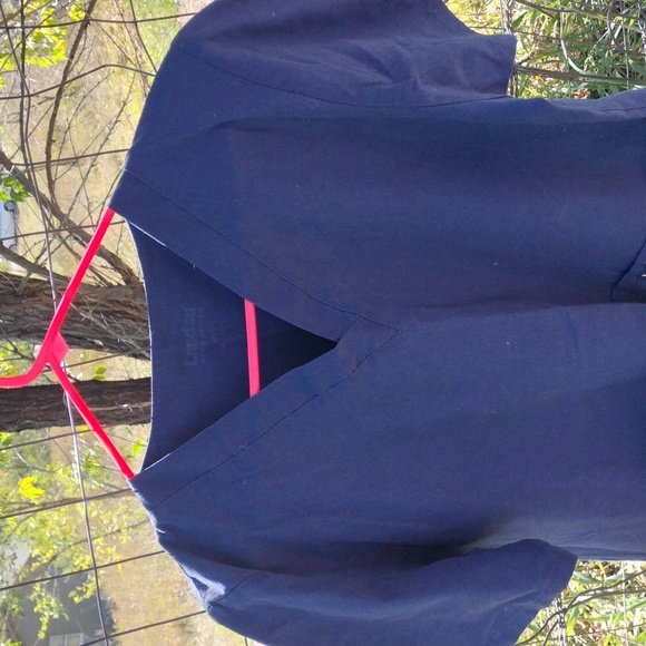 Scrub top - Picture 3 of 7